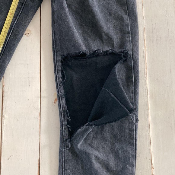 Adika Dark Gray/black destroyed denim, medium - Picture 7 of 12